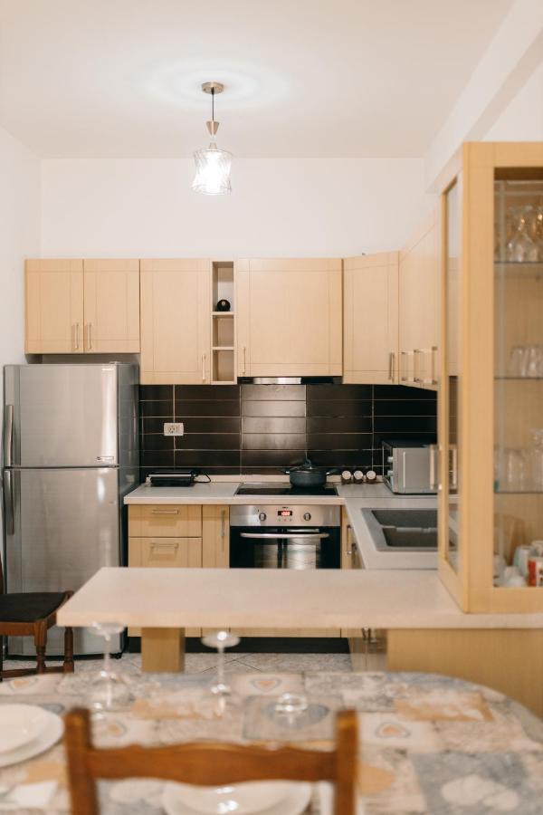 Rs Place 1-Bedroom Apartment Tirana Exterior photo